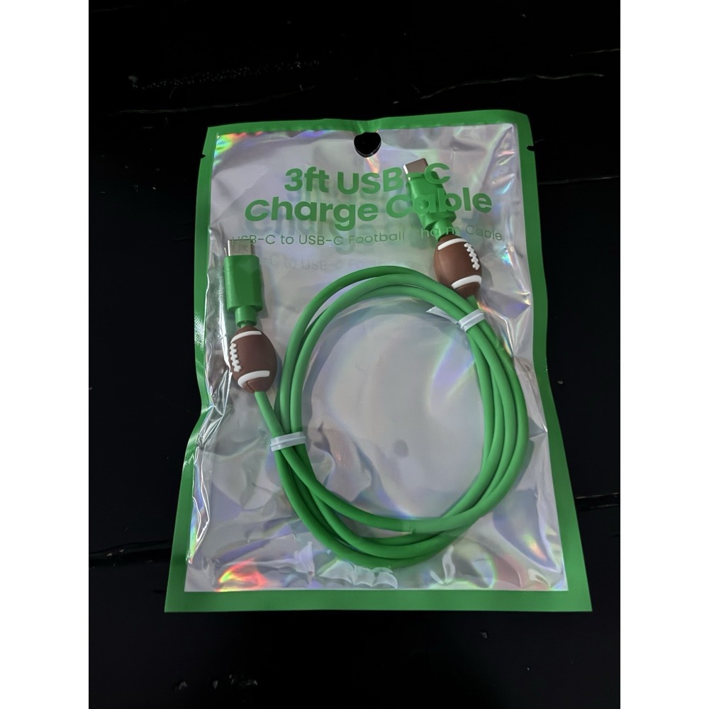 Football Charm 3ft USB-C Charging Cable & Wired Earbuds Green Sports - Picture 2 of 5